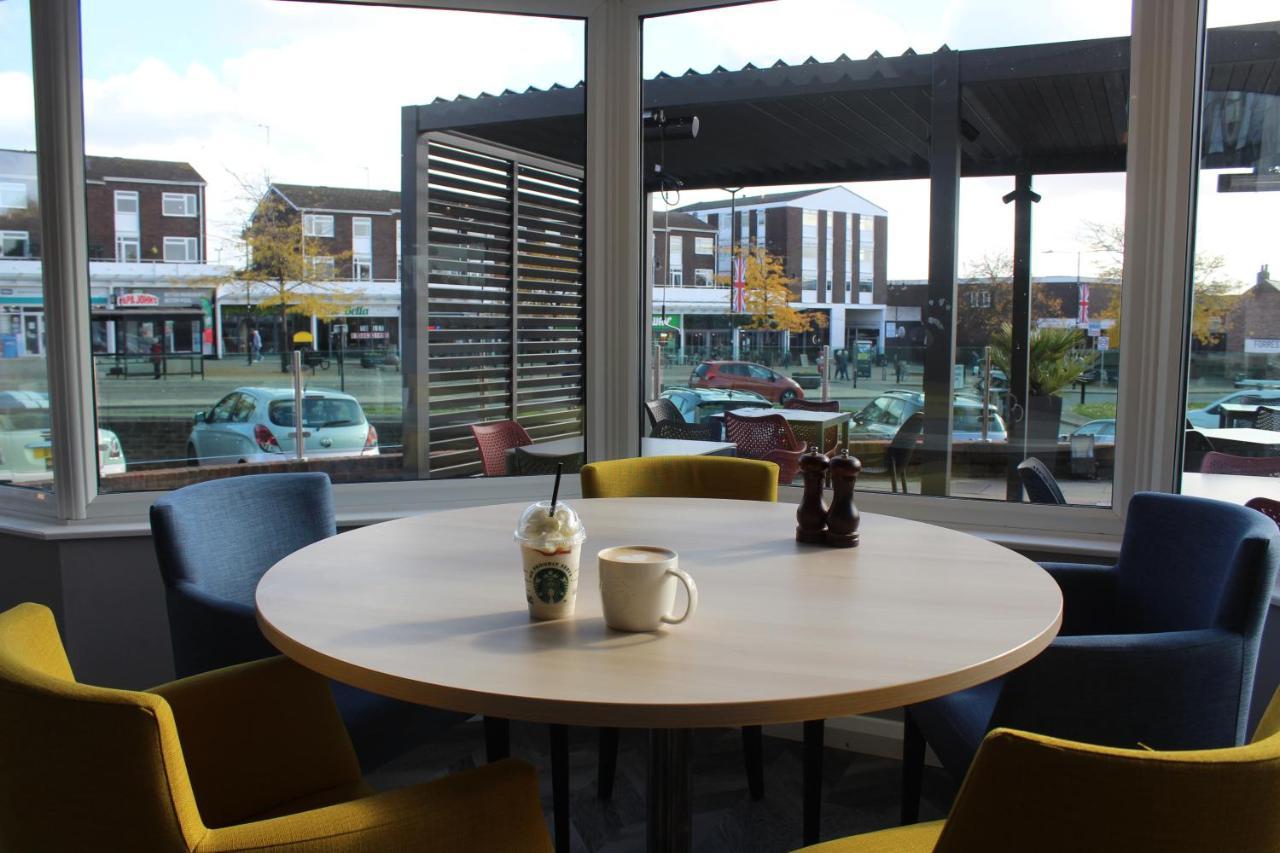 Holiday Inn Kenilworth - Warwick By Ihg Exterior foto