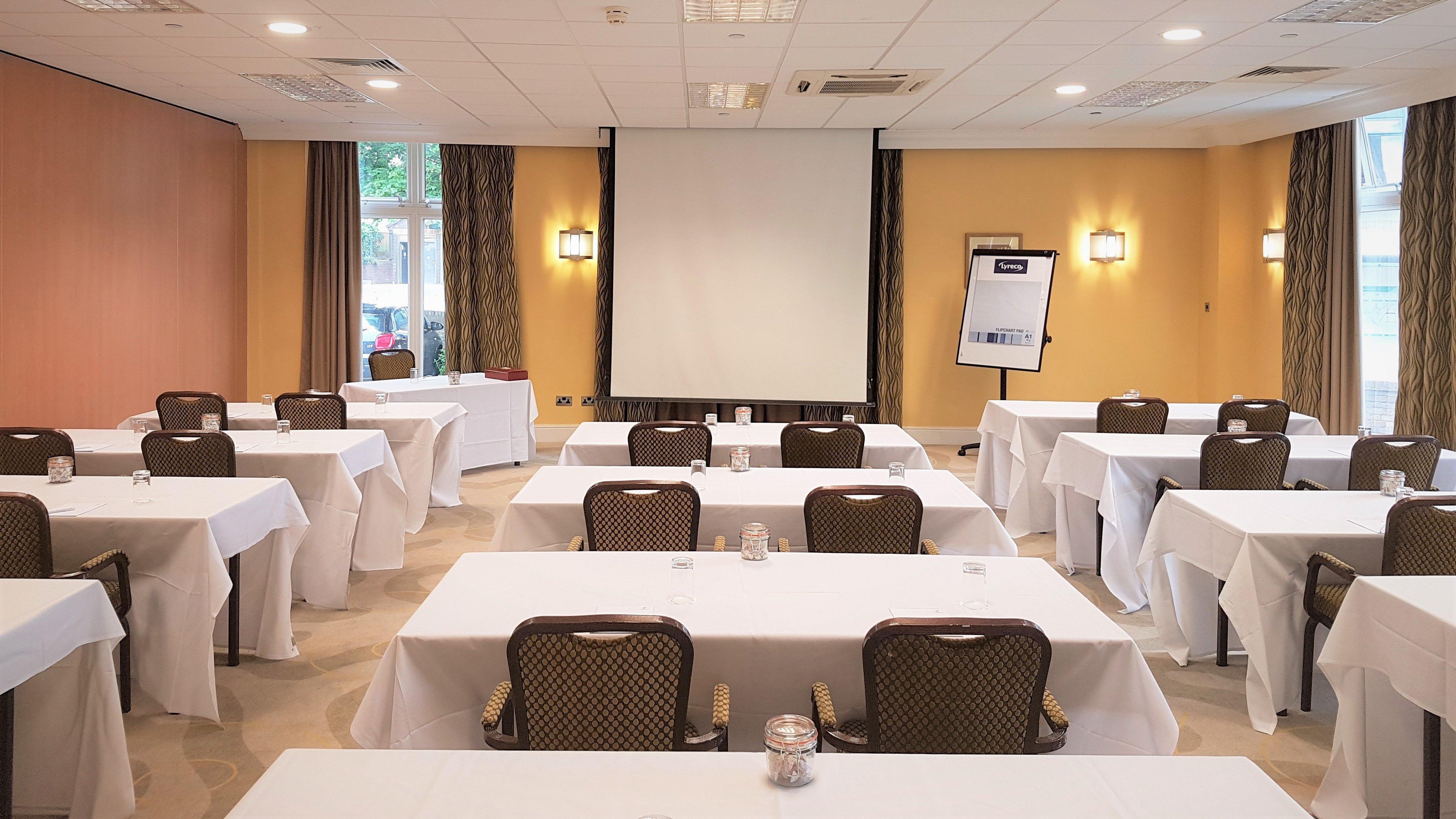 Holiday Inn Kenilworth - Warwick By Ihg Exterior foto
